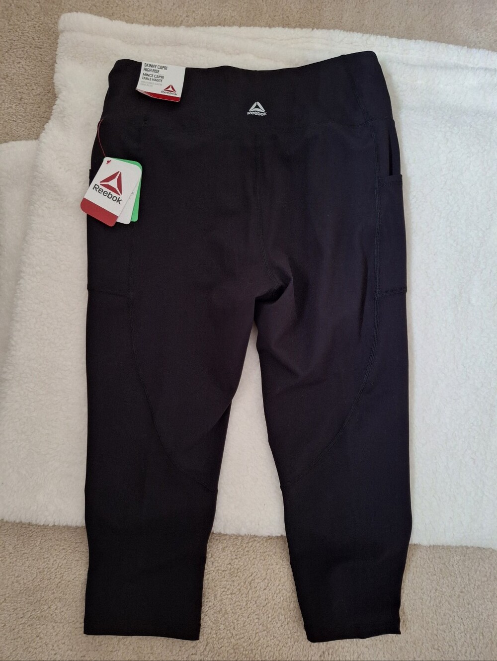 Reebok Womens Skinny Capri High Rise Black Performance Leggings With Pockets
